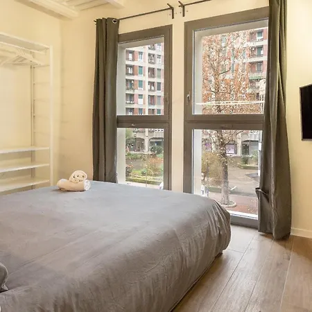 Alessia's Building- Affori Fn Apartment *