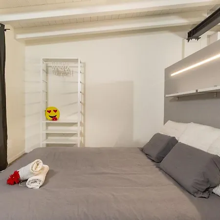 Alessia's Building- Affori Fn Apartment